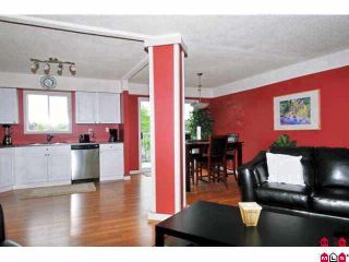 Photo 4: 46403 CORNWALL in Chilliwack: Chilliwack E Young-Yale House for sale : MLS®# H1003598