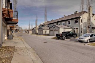 Photo 33: 89 CHAPALINA Square SE in Calgary: Chaparral Row/Townhouse for sale : MLS®# C4214901