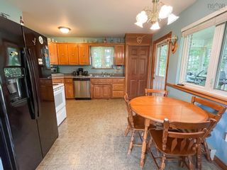 Photo 10: 573 Laconia Road in Laconia: 405-Lunenburg County Residential for sale (South Shore)  : MLS®# 202316721