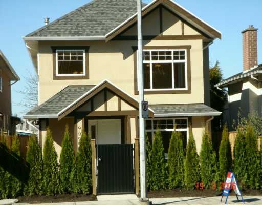 Main Photo: 9099 STEVESTON HY in Richmond: South Arm House for sale in "STEVESTON MEWS" : MLS®# V581565