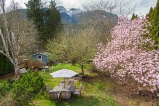 Photo 4: 41569 ROD Road: Brackendale House for sale in "Brackendale" (Squamish)  : MLS®# R2877867