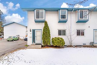 Main Photo: 115 4810 40 Avenue SW in Calgary: Glamorgan Row/Townhouse for sale : MLS®# A2123372