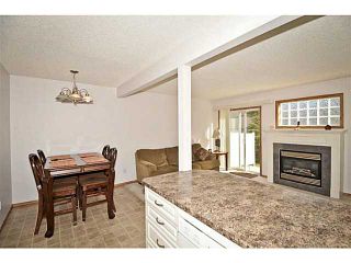 Photo 4: 134 EVERSTONE Place SW in CALGARY: Evergreen Townhouse for sale (Calgary)  : MLS®# C3636844