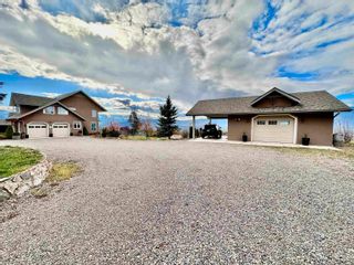 Photo 2: 3014 MILLAR Road in Smithers: Smithers - Rural House for sale (Smithers And Area)  : MLS®# R2827047