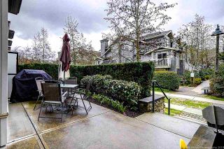 Photo 5: 102 7418 BYRNEPARK WALK in Burnaby: South Slope Townhouse for sale (Burnaby South)  : MLS®# R2356534