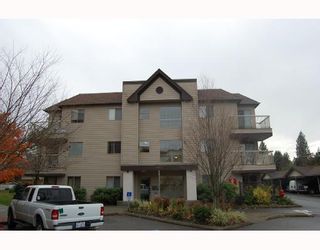 Photo 1: A202 40100 WILLOW Crescent in Squamish: Garibaldi Estates Condo for sale in "DIAMOND HEAD PLACE" : MLS®# V742225
