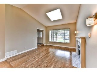 Photo 4: 15498 91A Street in Surrey: Fleetwood Tynehead House for sale in "BERKSHIRE PARK area" : MLS®# F1435240