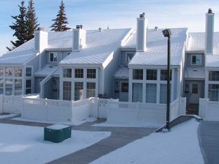 Photo 2: 37 28 BERWICK Crescent NW in CALGARY: Beddington Townhouse for sale (Calgary)  : MLS®# C3505315