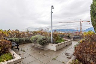 Photo 16: 403 298 E 11TH Avenue in Vancouver: Mount Pleasant VE Condo for sale in "SOPHIA" (Vancouver East)  : MLS®# R2121836