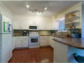 Photo 2: 187 1140 CASTLE Crescent in Port Coquitlam: Citadel PQ Townhouse for sale in "THE UPLANDS" : MLS®# V1075113