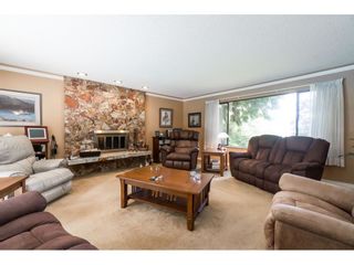 Photo 4: 16766 NORTHVIEW Crescent in Surrey: Grandview Surrey House for sale (South Surrey White Rock)  : MLS®# R2388869