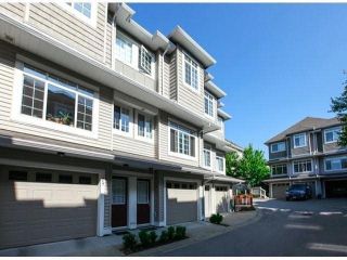 Photo 3: 28 6852 193RD Street in Surrey: Clayton Townhouse for sale in "INDIGO" (Cloverdale)  : MLS®# F1426154