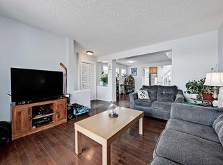 Photo 5: 141 Prestwick Heights SE in Calgary: McKenzie Towne Detached for sale : MLS®# A2121203