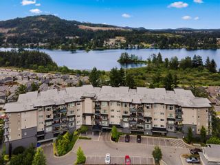 Photo 2: 412 1145 Sikorsky Rd in Langford: La Westhills Condo for sale : MLS®# 877037