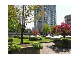 Photo 9: 408 1238 RICHARDS Street in Vancouver: Downtown VW Condo for sale in "METROPOLIS - TOWER OF SWEETNESS" (Vancouver West)  : MLS®# V878893