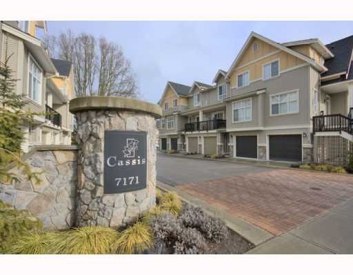 Main Photo: 4 7171 STEVESTON Highway in Richmond: Broadmoor Townhouse for sale in "CASSIS" : MLS®# V754791