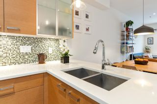Photo 15: 958 W 15TH Avenue in Vancouver: Fairview VW Townhouse for sale in "The Classix" (Vancouver West)  : MLS®# R2867641