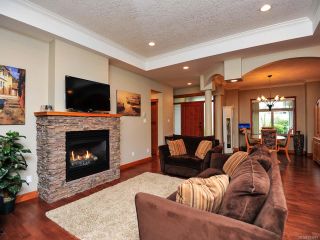 Photo 2: 1889 SUSSEX DRIVE in COURTENAY: CV Crown Isle House for sale (Comox Valley)  : MLS®# 783867