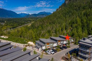 Main Photo: 5 41360 SKYRIDGE Place in Squamish: Tantalus Townhouse for sale in "SKYRIDGE" : MLS®# R2856496