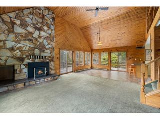 Photo 9: 14998 HIGHWAY 3A in Gray Creek: House for sale : MLS®# 2476668