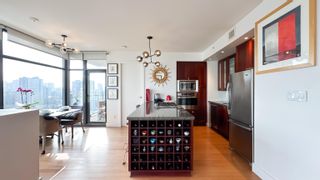 Photo 11: 1702 1863 ALBERNI Street in Vancouver: West End VW Condo for sale in "LUMIERE" (Vancouver West)  : MLS®# R2858807