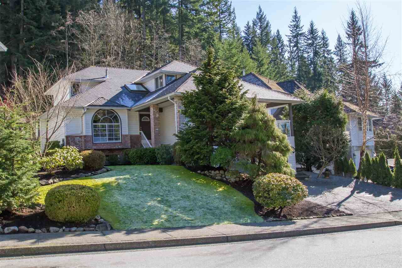 Main Photo: 20 FLAVELLE Drive in Port Moody: Barber Street House for sale : MLS®# R2437428