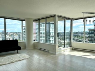 Photo 32: 2503 33 SMITHE Street in Vancouver: Yaletown Condo for sale in "COOPERS LOOKOUT" (Vancouver West)  : MLS®# R2699997