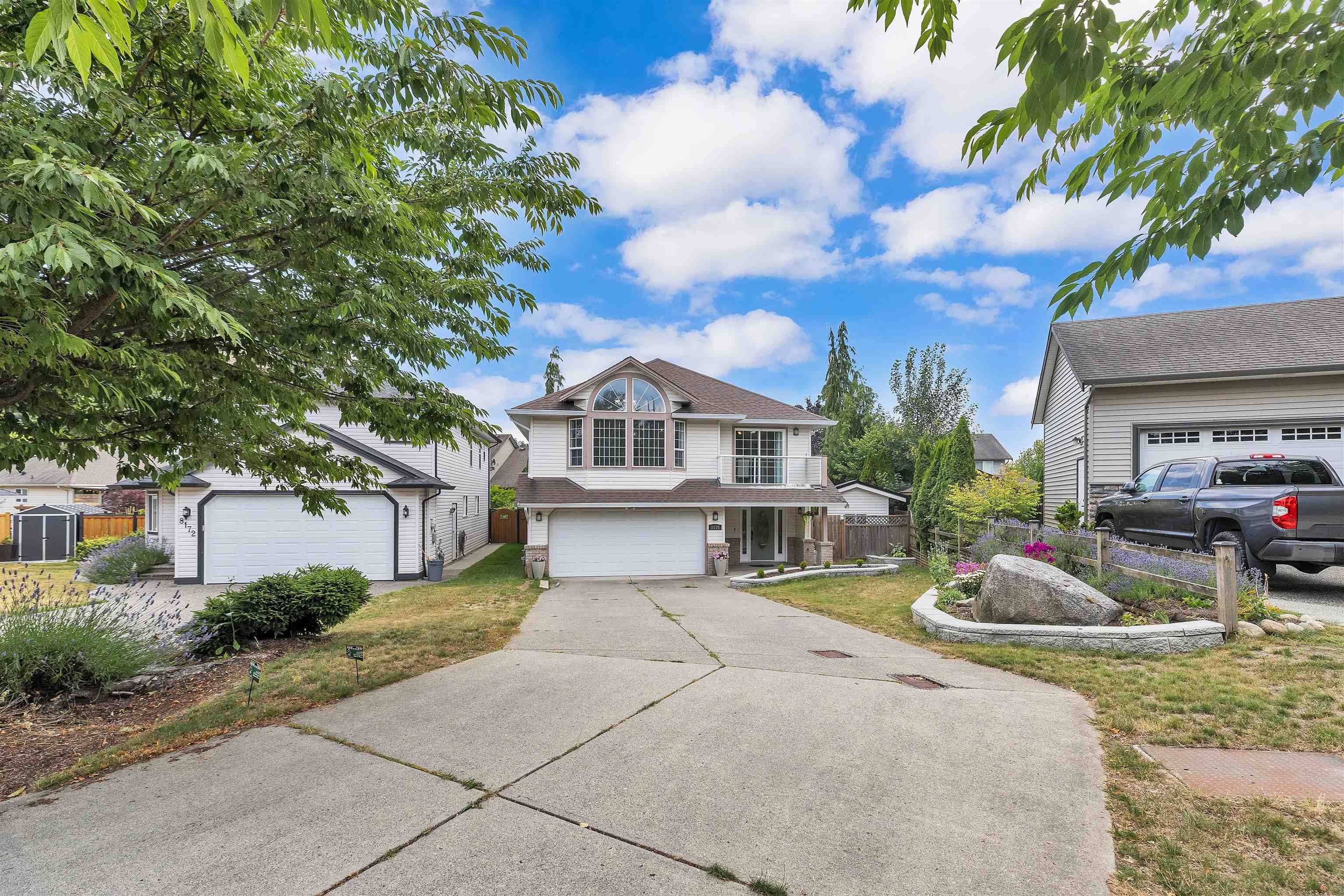 Main Photo: 8170 KUNIMOTO Court in Mission: Mission BC House for sale : MLS®# R2796287