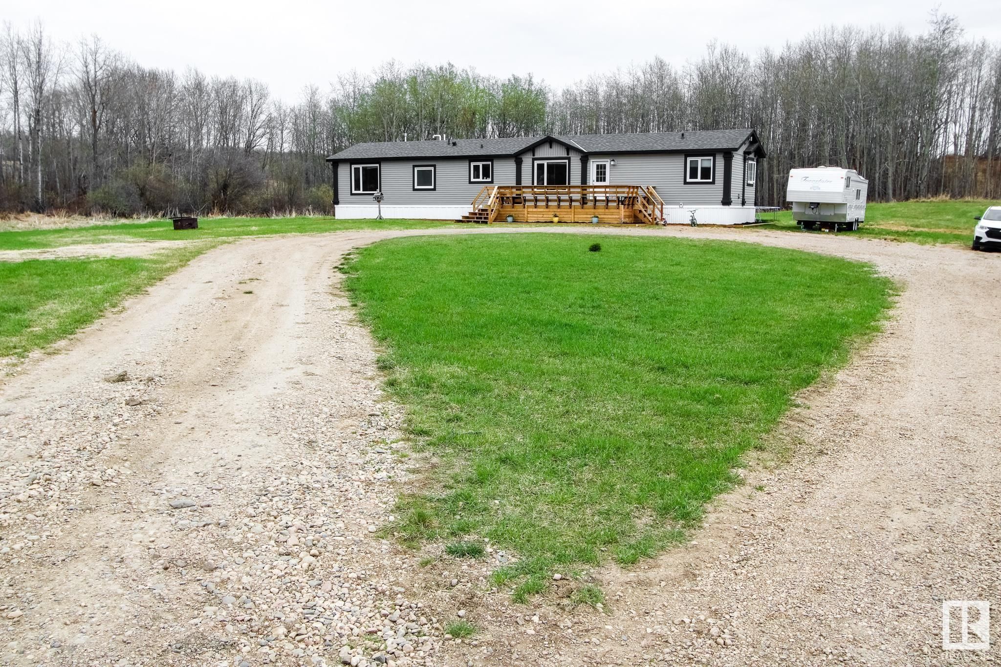 Main Photo: A 12211 Sec Hwy 866 Highway: Rural St. Paul County Manufactured Home for sale : MLS®# E4284114