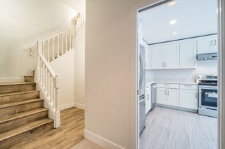Photo 2: 24 7695 ST. ALBANS Road in Richmond: Brighouse South Townhouse for sale in "BRISTOL GARDEN" : MLS®# R2301413