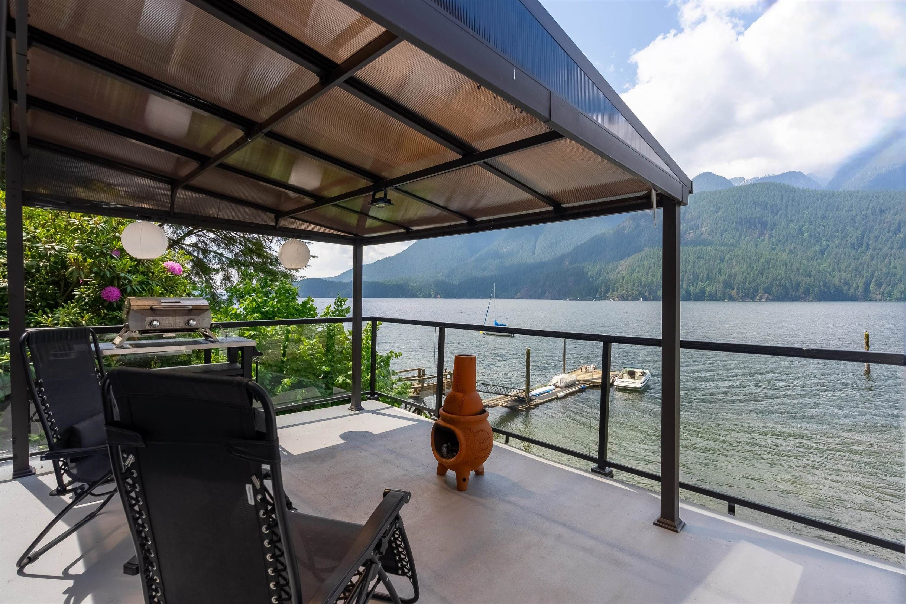 Main Photo: 14 BUNTZEN Bay in North Vancouver: Indian Arm House for sale : MLS®# R2786727
