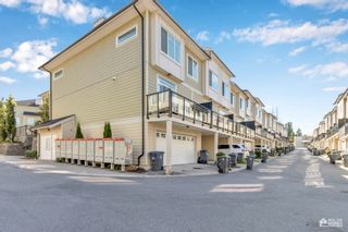 Photo 2: 99 13670 62 Avenue in Surrey: Sullivan Station Townhouse for sale in "PANORAMA 62" : MLS®# R2788123