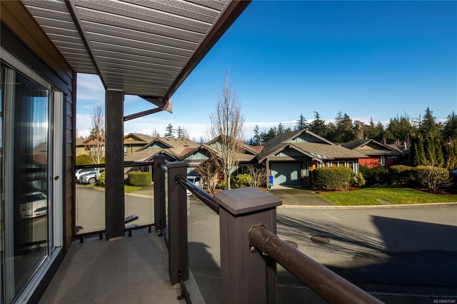 Main Photo: 46 486 Royal Bay Dr in Colwood: Co Royal Bay Row/Townhouse for sale : MLS®# 867549