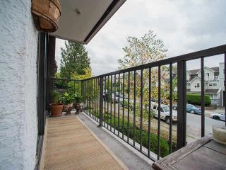 Photo 14: 202 1585 E 4TH Avenue in Vancouver: Grandview VE Condo for sale in "ALPINE PLACE" (Vancouver East)  : MLS®# V1139592