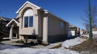 Photo 2: 81 Shauna Way in Winnipeg: North Kildonan House for sale (North East Winnipeg)  : MLS®# 1105036