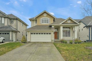 Photo 1: 14548 58A Avenue in Surrey: Sullivan Station House for sale : MLS®# R2870141
