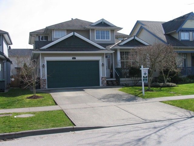 Main Photo: 6238 167A ST in Surrey: Cloverdale BC House for sale in "CLOVER RIDGE" (Cloverdale)  : MLS®# F1307100