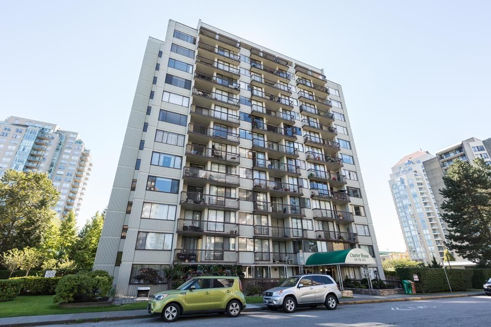 Main Photo: 906 620 SEVENTH Avenue in New Westminster: Uptown NW Condo for sale in "CHANTER HOUSE" : MLS®# R2186236
