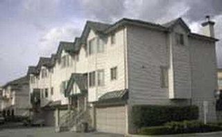 Photo 4: 3 2420 PITT RIVER RD in Port_Coquitlam: Mary Hill Townhouse for sale (Port Coquitlam)  : MLS®# V331388