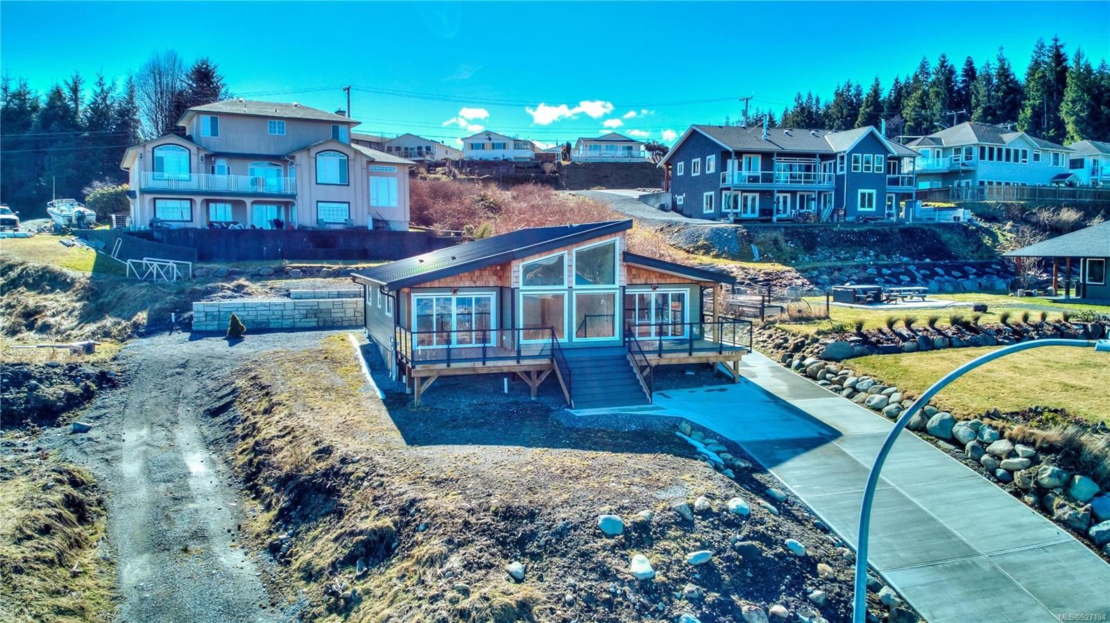 Main Photo: 1815 Jensen Pl in Port McNeill: NI Port McNeill House for sale (North Island)  : MLS®# 927194