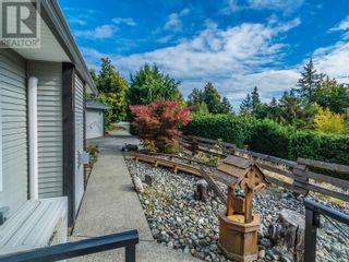 Photo 13: 1840 Martini Way in Qualicum Beach: House for sale : MLS®# 952272