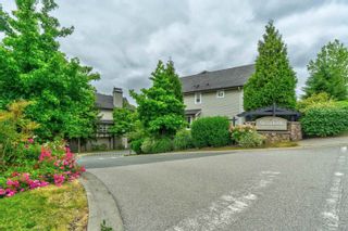 Photo 2: 122 6747 203 STREET in Langley: Willoughby Heights Townhouse for sale : MLS®# R2779808