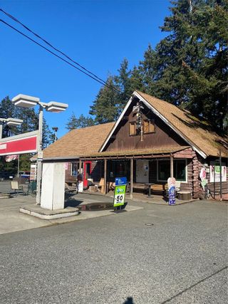 Photo 3: 961 E Island Hwy in Parksville: PQ Parksville Mixed Use for sale (Parksville/Qualicum)  : MLS®# 858885