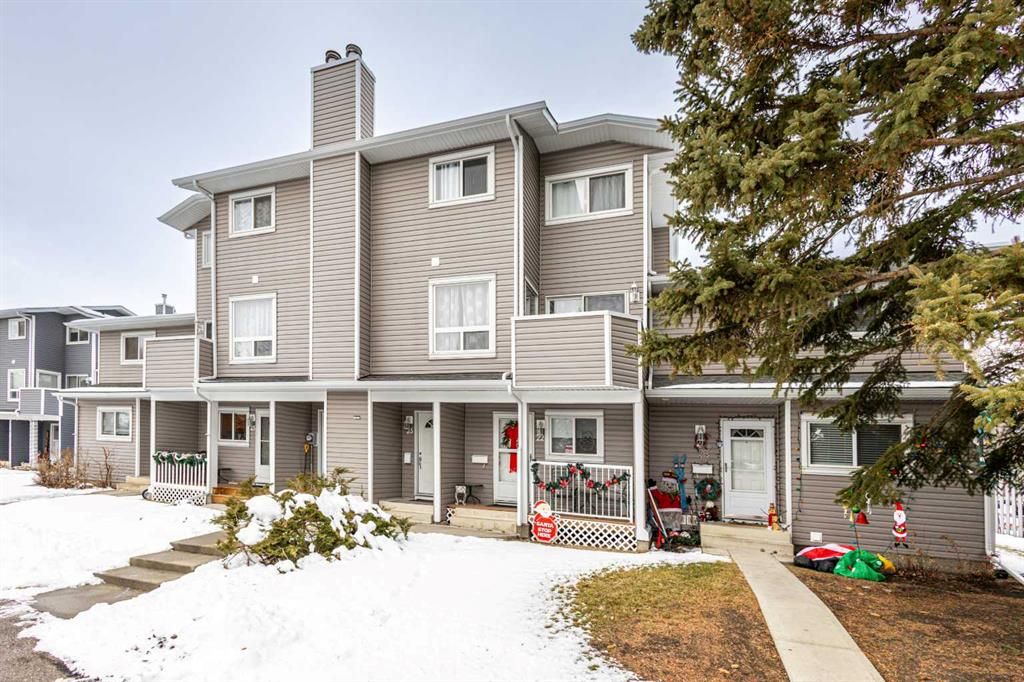 Main Photo: 26 200 Shawnessy Drive SW in Calgary: Shawnessy Row/Townhouse for sale : MLS®# A2098028