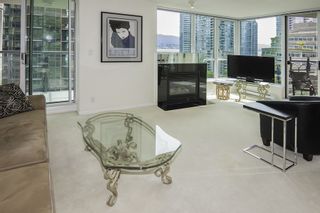 Photo 3: 1107 1328 W PENDER Street in Vancouver: Coal Harbour Condo for sale in "CLASSICO" (Vancouver West)  : MLS®# R2075576