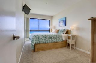 Photo 18: PACIFIC BEACH Condo for sale : 2 bedrooms : 4667 Ocean Blvd #408 in San Diego