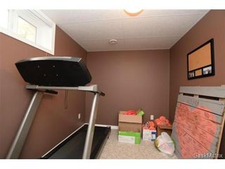 Photo 29: 3307 AVONHURST Drive in Regina: Coronation Park Single Family Dwelling for sale (Regina Area 03)  : MLS®# 528624
