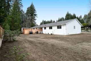 Photo 6: 2110 Lake Trail Rd in Courtenay: CV Courtenay City Full Duplex for sale (Comox Valley)  : MLS®# 869253