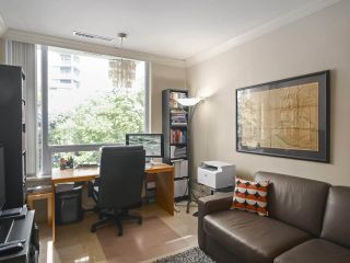 Photo 14: 410 BEACH Crescent in Vancouver: Yaletown Townhouse for sale in "KING'S LANDING" (Vancouver West)  : MLS®# R2845282