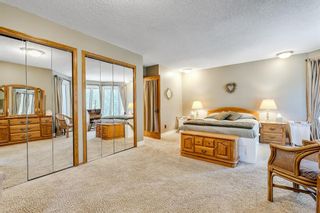 Photo 34: 319 Woodglen Place SW in Calgary: Woodbine Detached for sale : MLS®# A1218656
